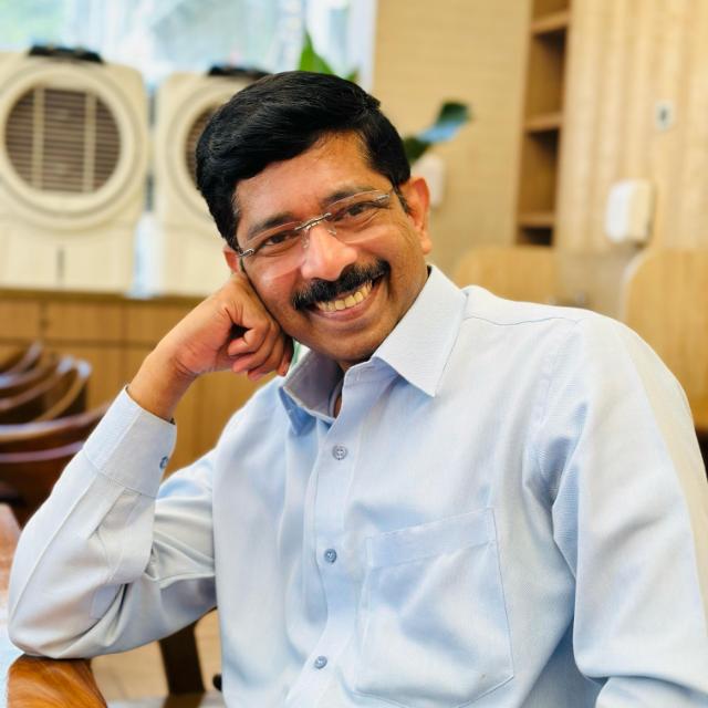 संतूवाणी यांचा अधिकृत फोटो